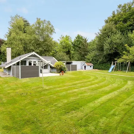 Holiday home Liljana - 30km From The Sea In Western Jutland By Interhome Toftlund