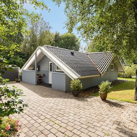 Holiday home Liljana - 30km From The Sea In Western Jutland By Interhome *